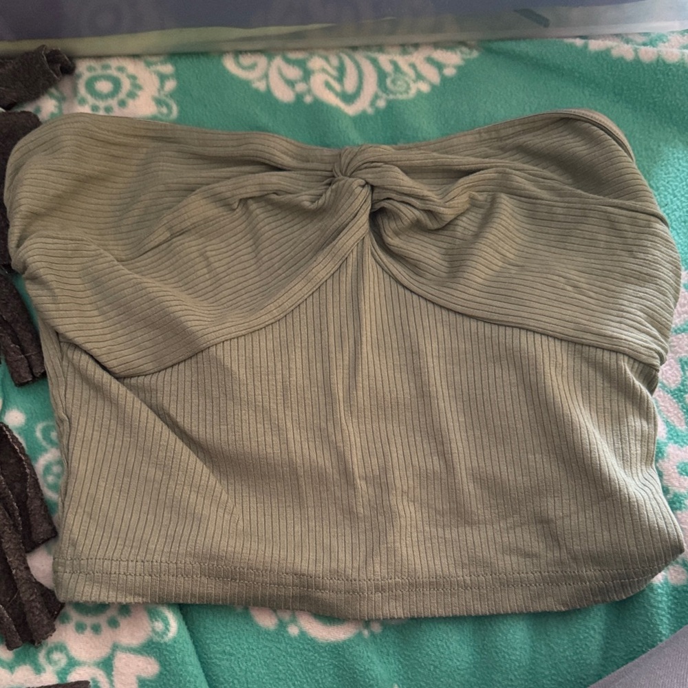SHEIN Olive Ribbed Twist-Front Strapless Crop Top